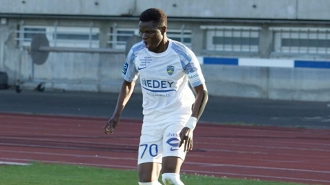 Doumbia blanc CNFCFCSM.jpg