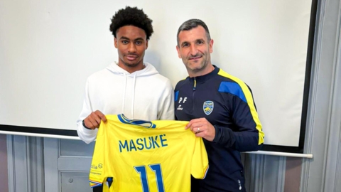Masuke_Signature.jpg